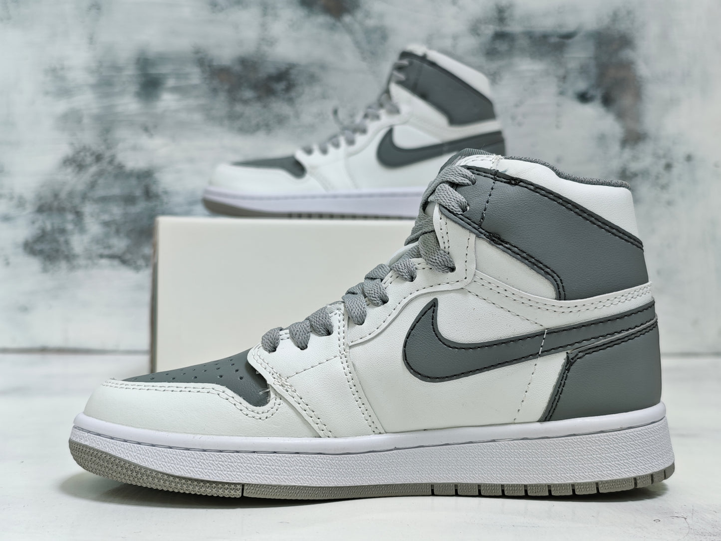 JRDN RETRO 1 STEALTH R1