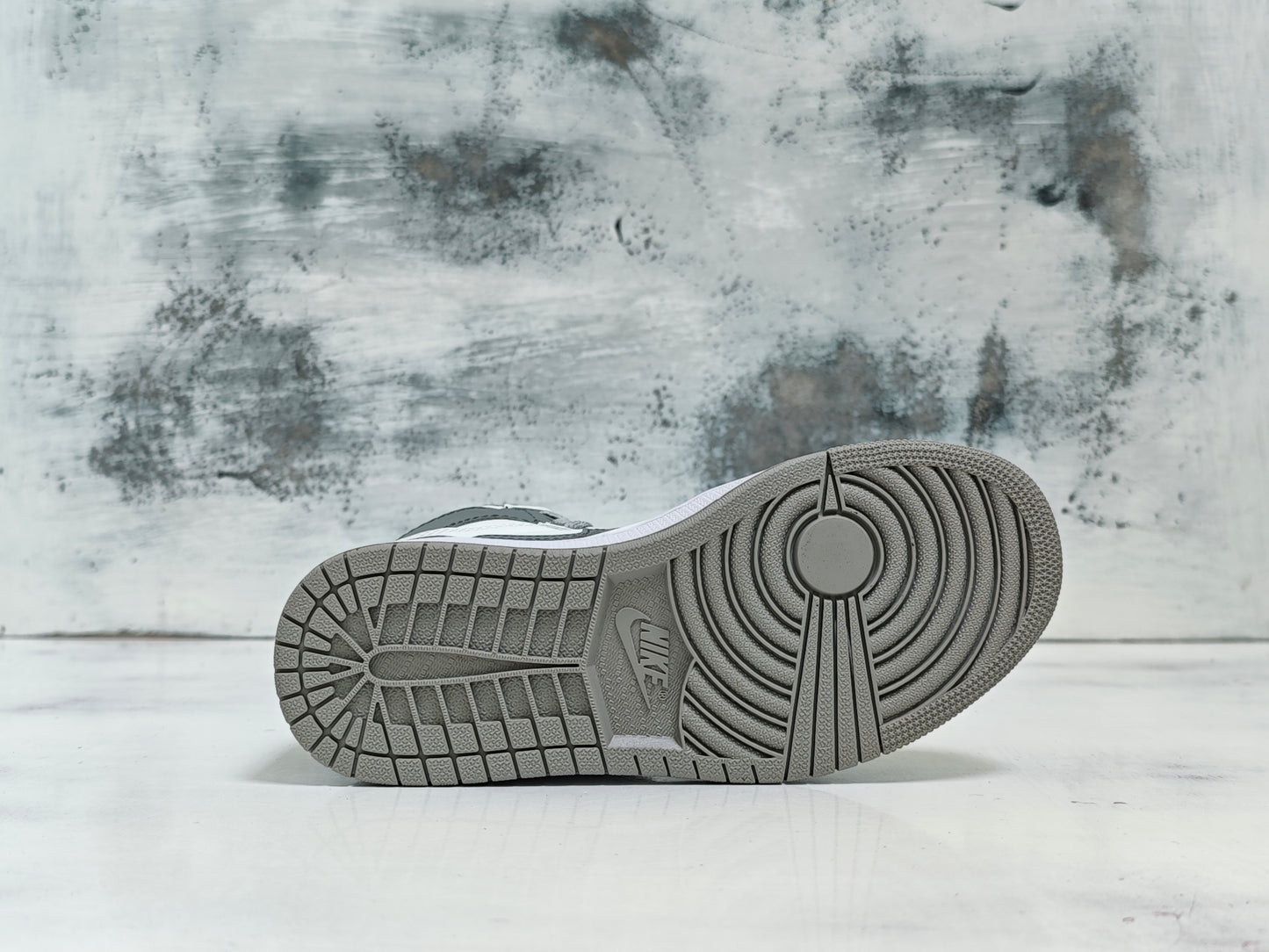 JRDN RETRO 1 STEALTH R1