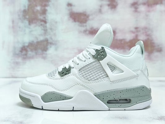 JRDN RETRO 4 WHITE CEMENTO R4