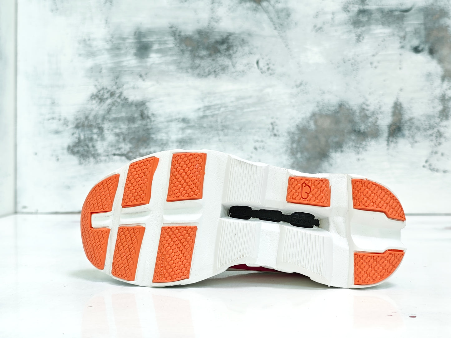 0N cloudmonster WHITE PK