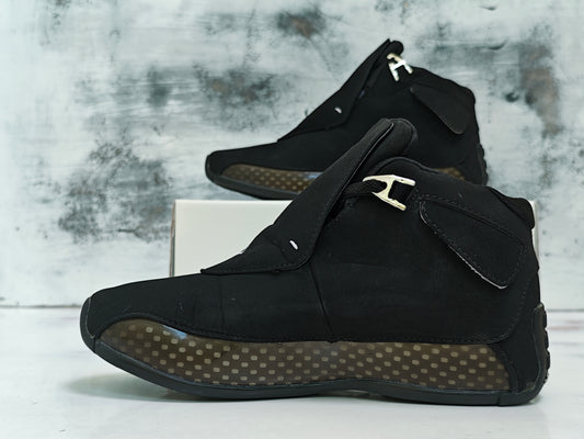 JRDN RETR0 18 BLACKOUT R18