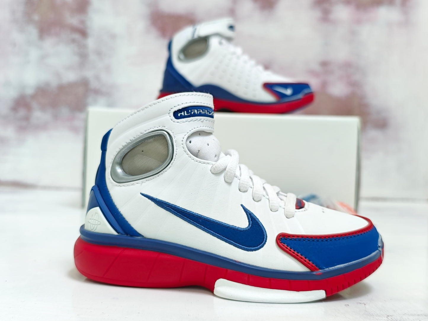 NK HUARACHE 2K HYPERBLUE