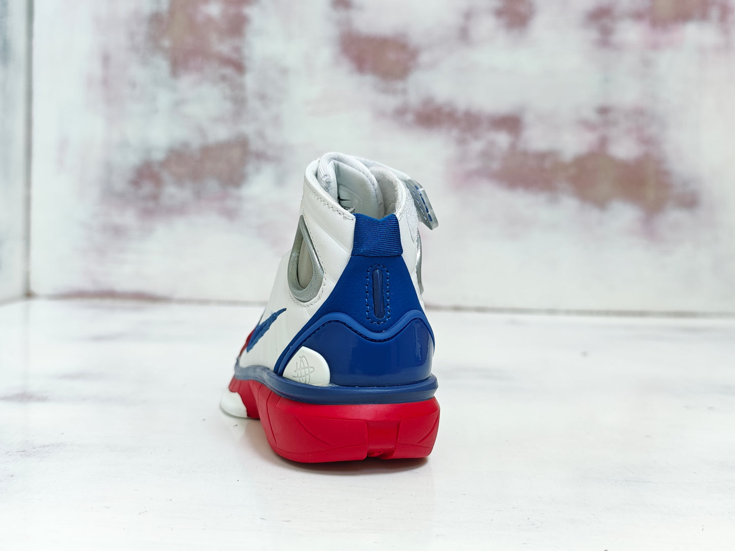 NK HUARACHE 2K HYPERBLUE