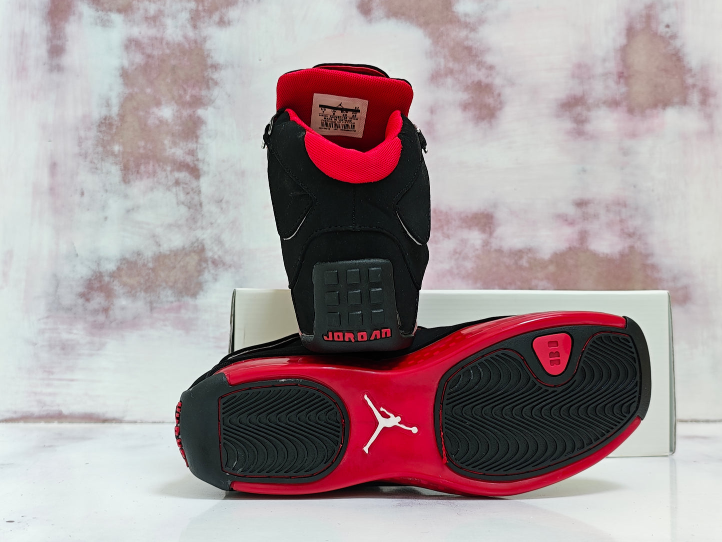 JRDN RETR0 18 BREED R18