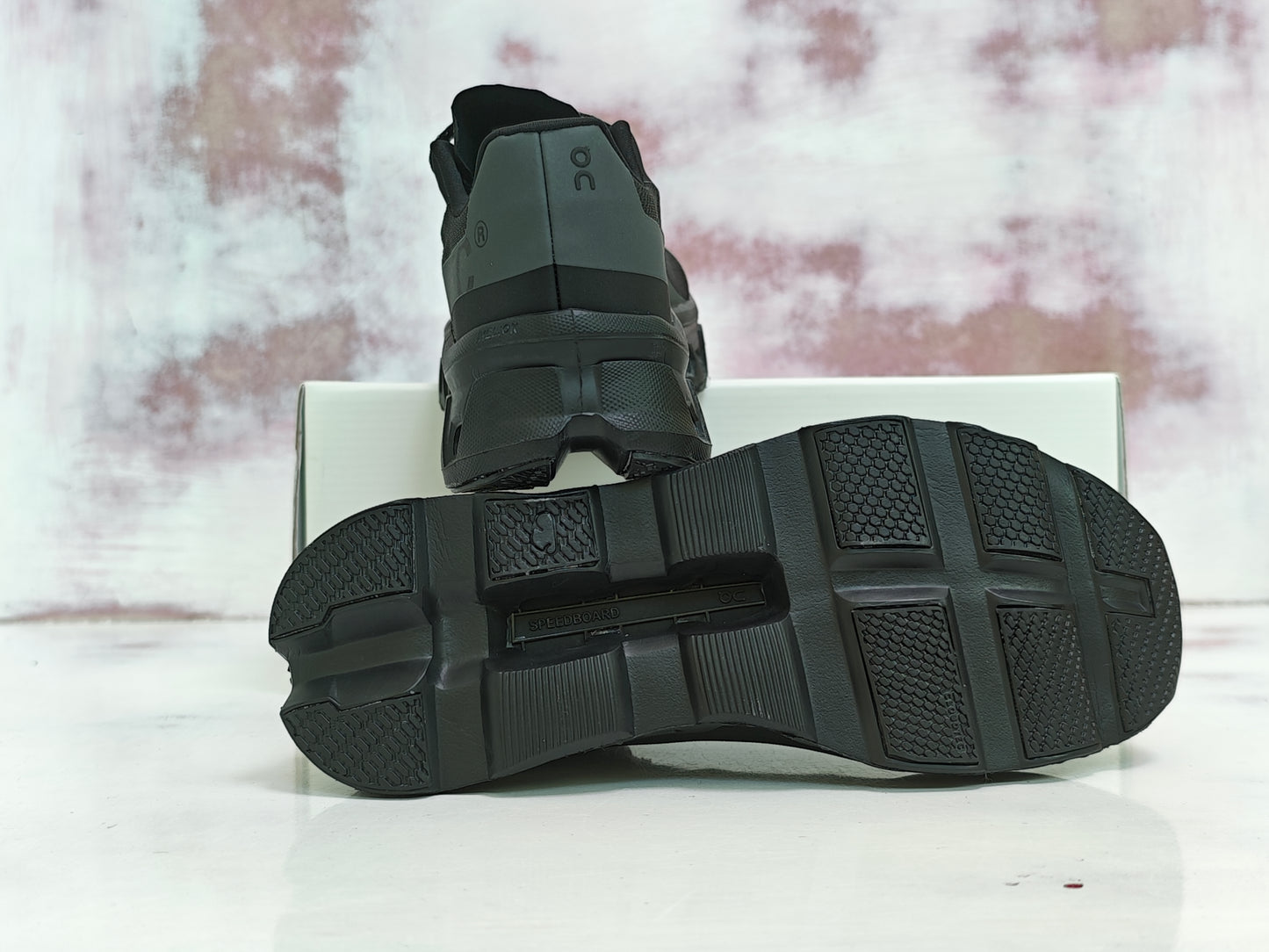 0N Cloudmonster BLACK GRAY