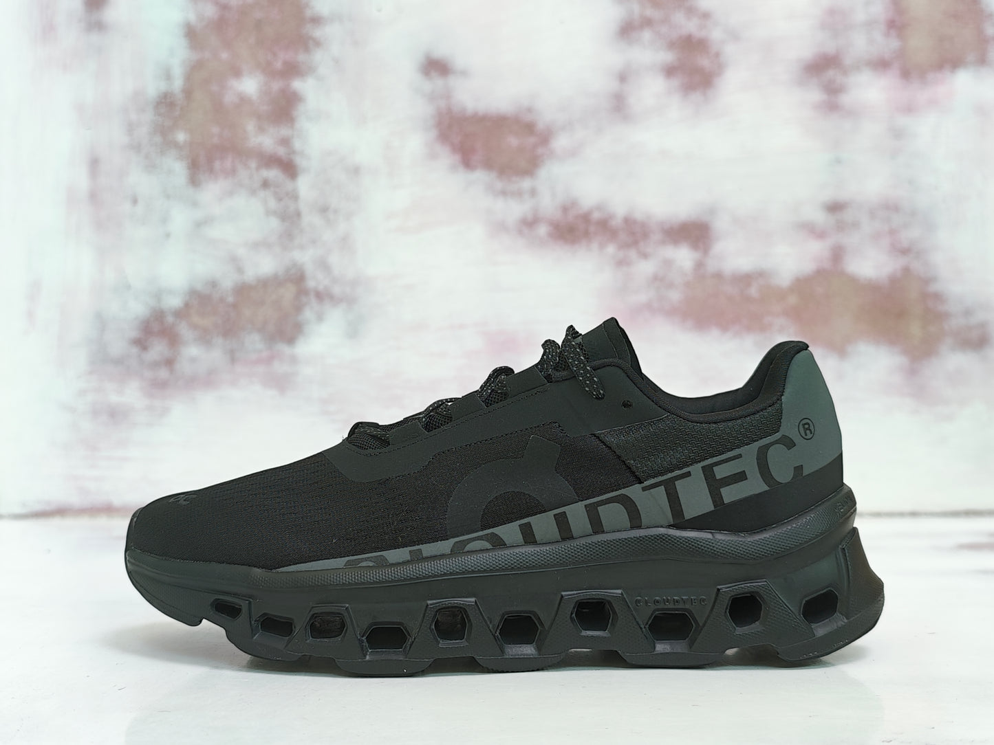 0N Cloudmonster BLACK GRAY