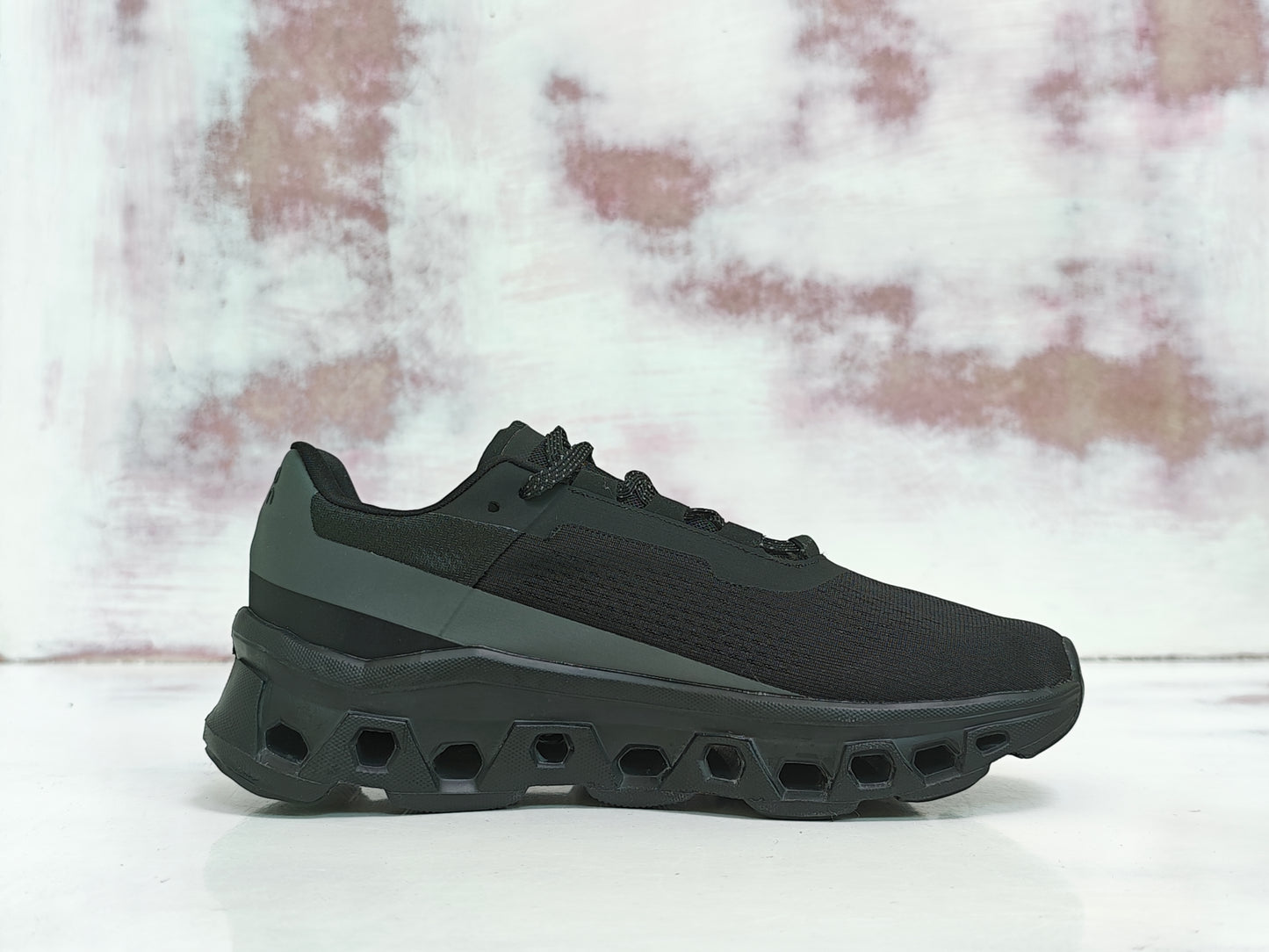 0N Cloudmonster BLACK GRAY