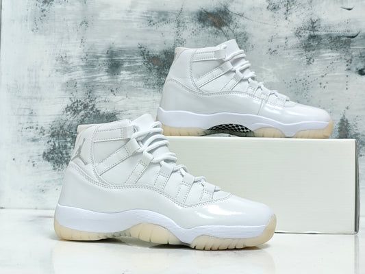 JRDN RETRO 11 R11 WHITE