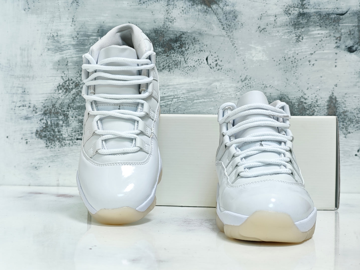 JRDN RETRO 11 R11 WHITE