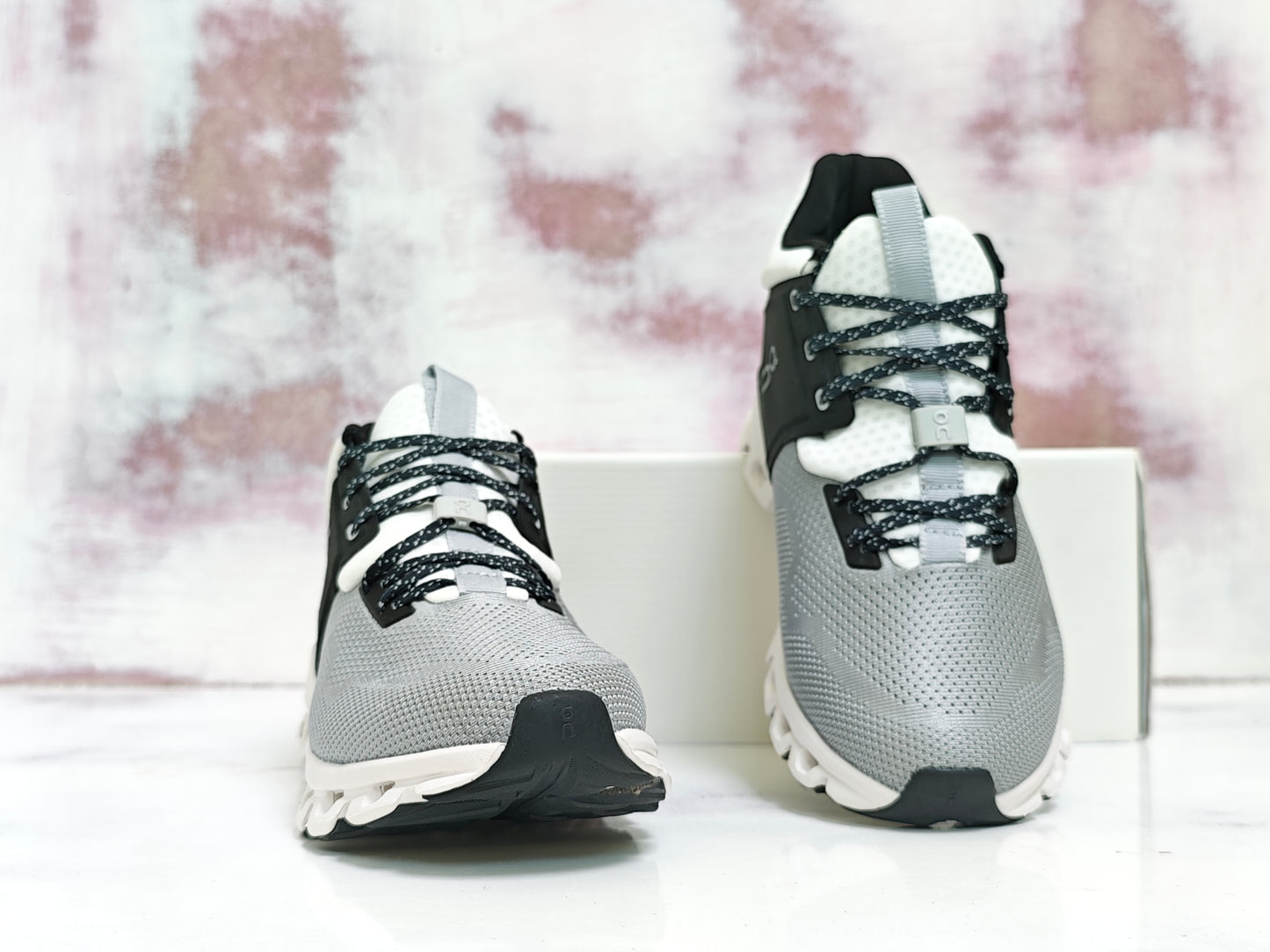 0N Cloudmonster HI EDGE GRAY BLACK