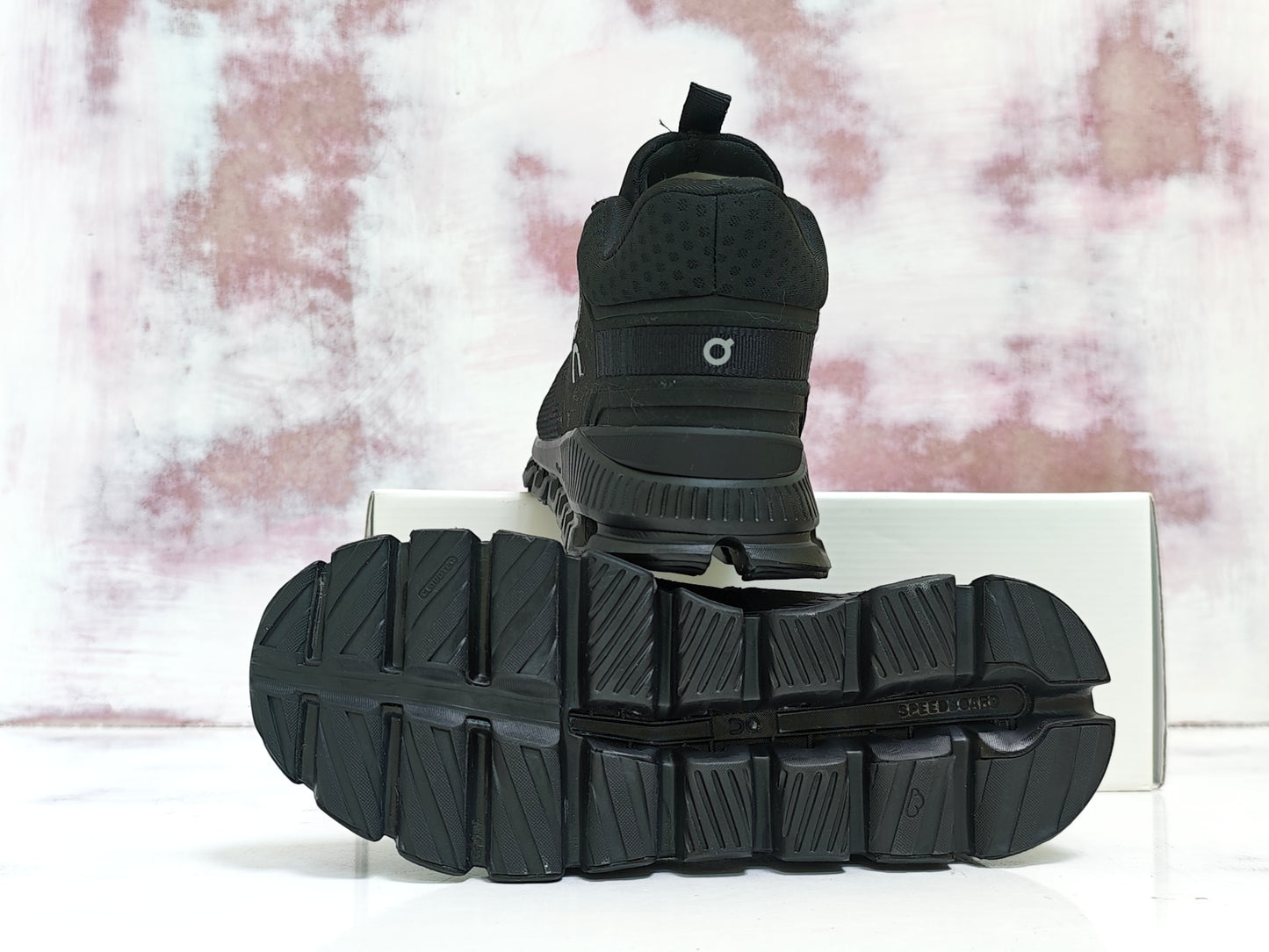 0N Cloudmonster HI EDGE BLACKOUT