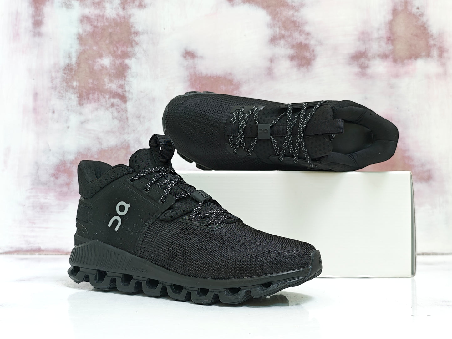 0N Cloudmonster HI EDGE BLACKOUT