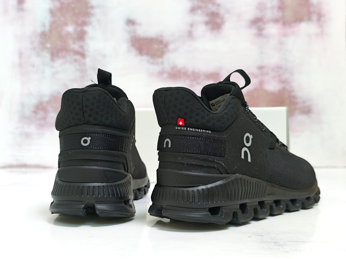 0N Cloudmonster HI EDGE BLACKOUT