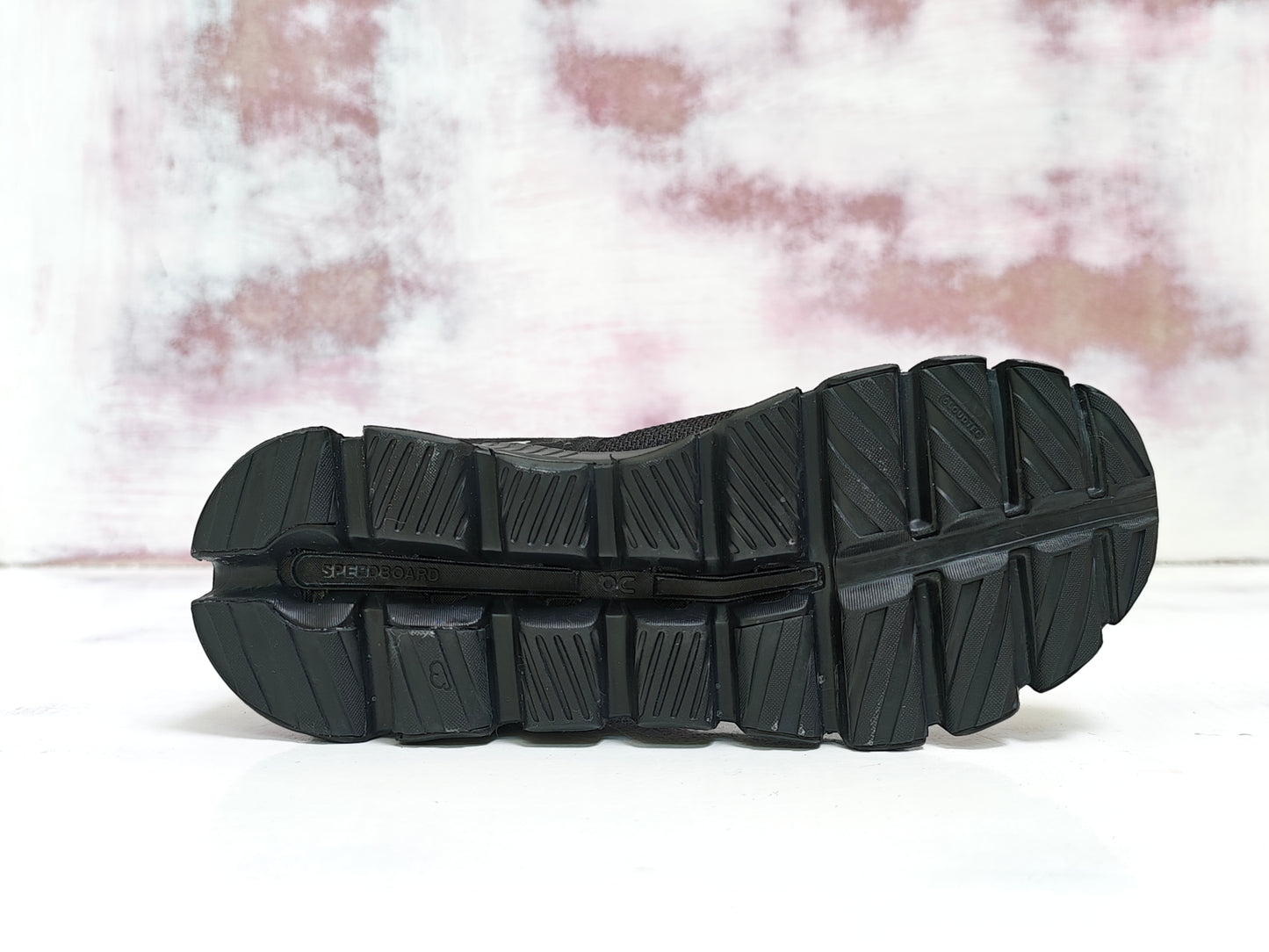 0N Cloudmonster HI EDGE BLACKOUT