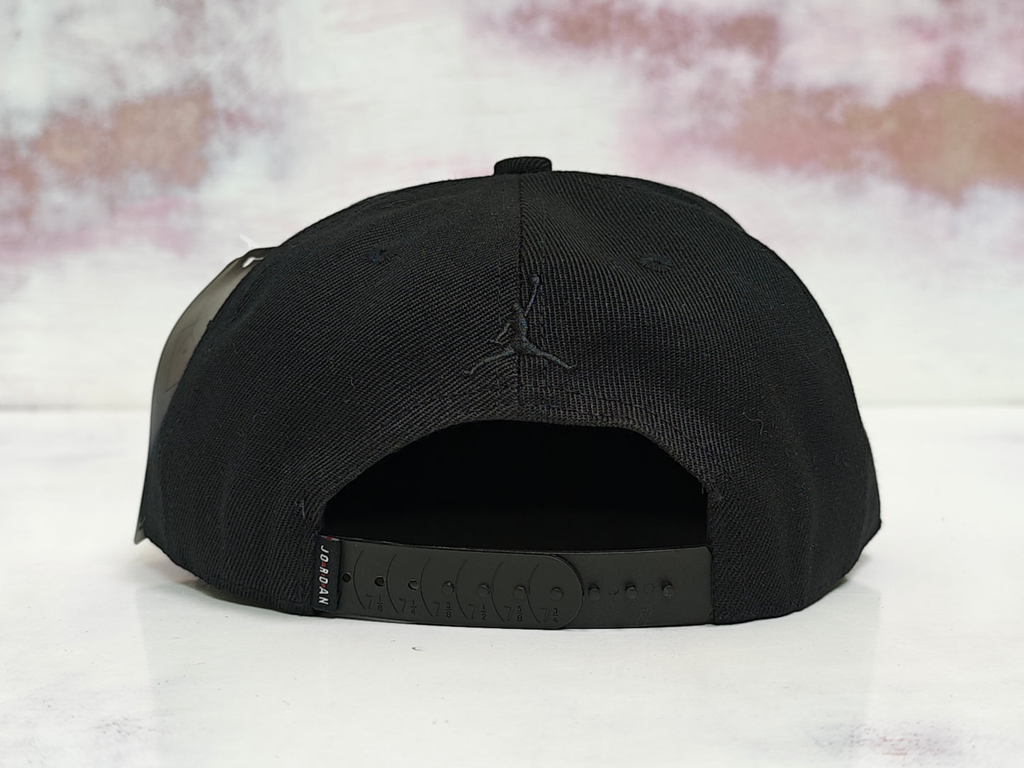 gorra JRDN 6 CORE BLACK/BLACK SNAPBACK