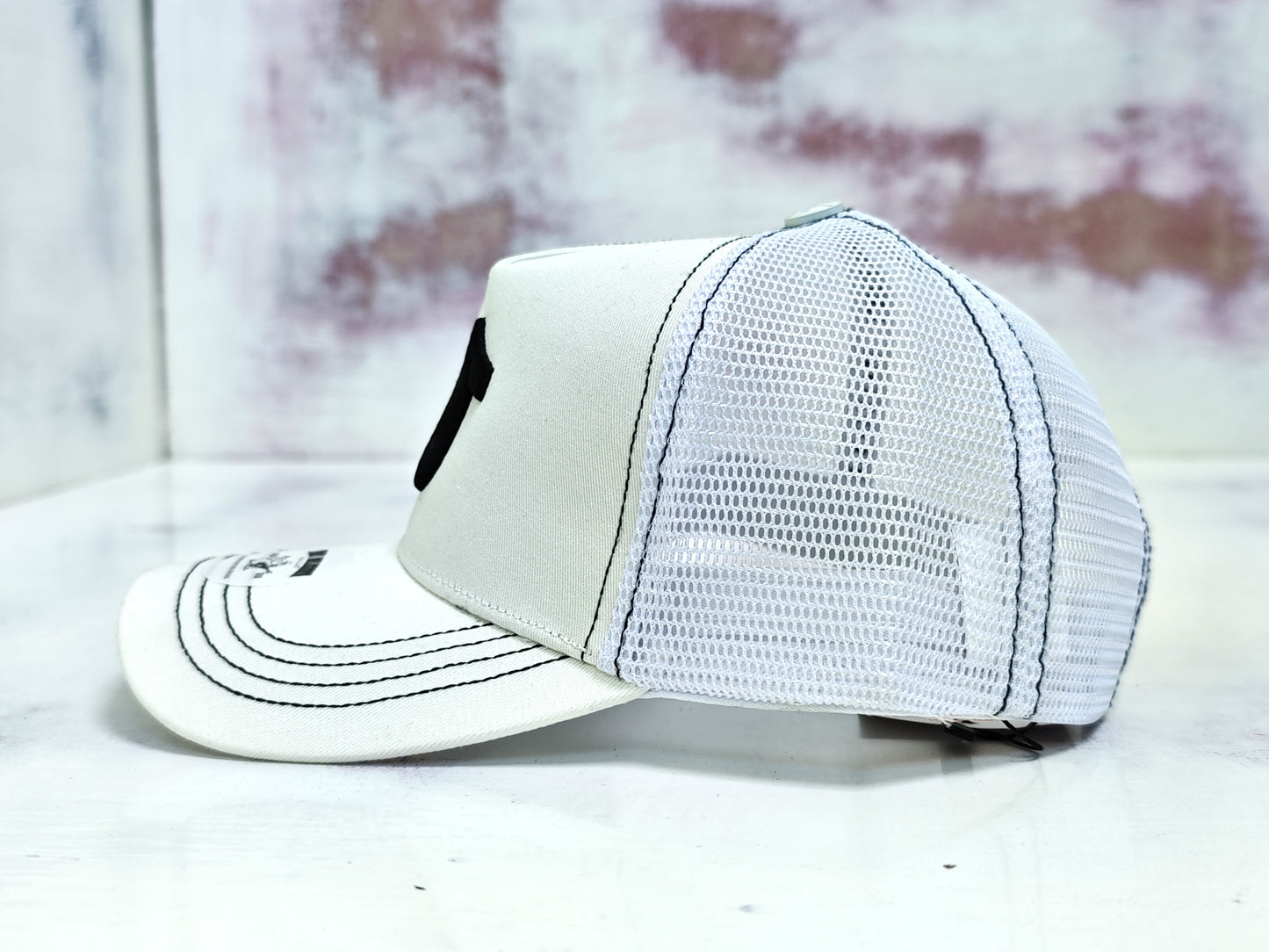 TRUCKER HAT TRUE RELIGION WHITE