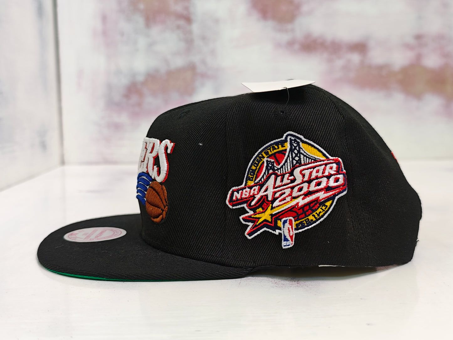 Mitchll & Nss Philadelphia 76ers "Side Jam" snapback hat featuring Allen Iverson