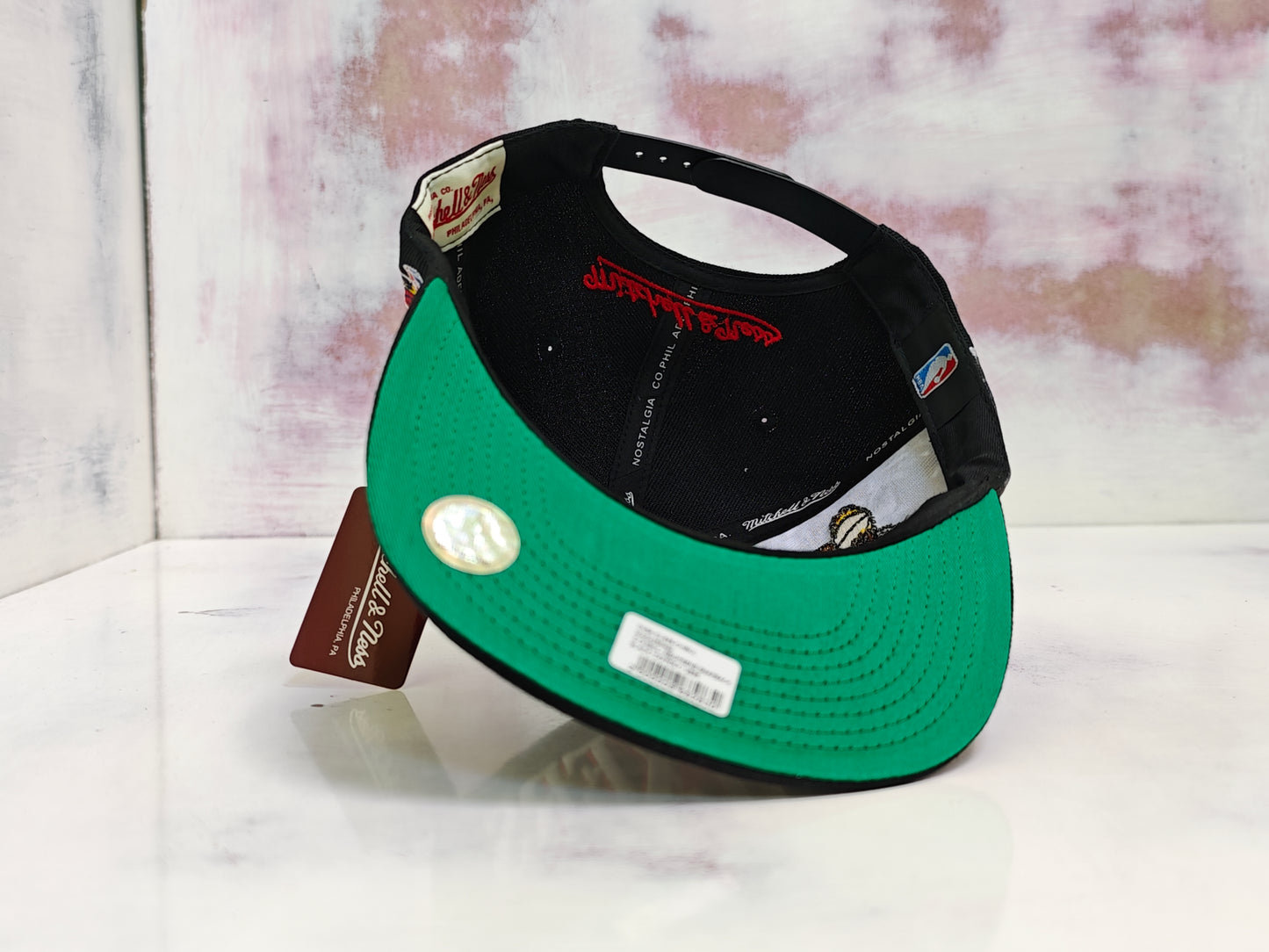 Mitchll & Nss Philadelphia 76ers "Side Jam" snapback hat featuring Allen Iverson