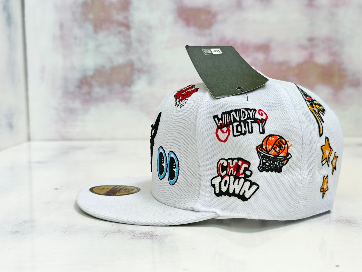 Chicago Bulls Hand Drawn White Snapback