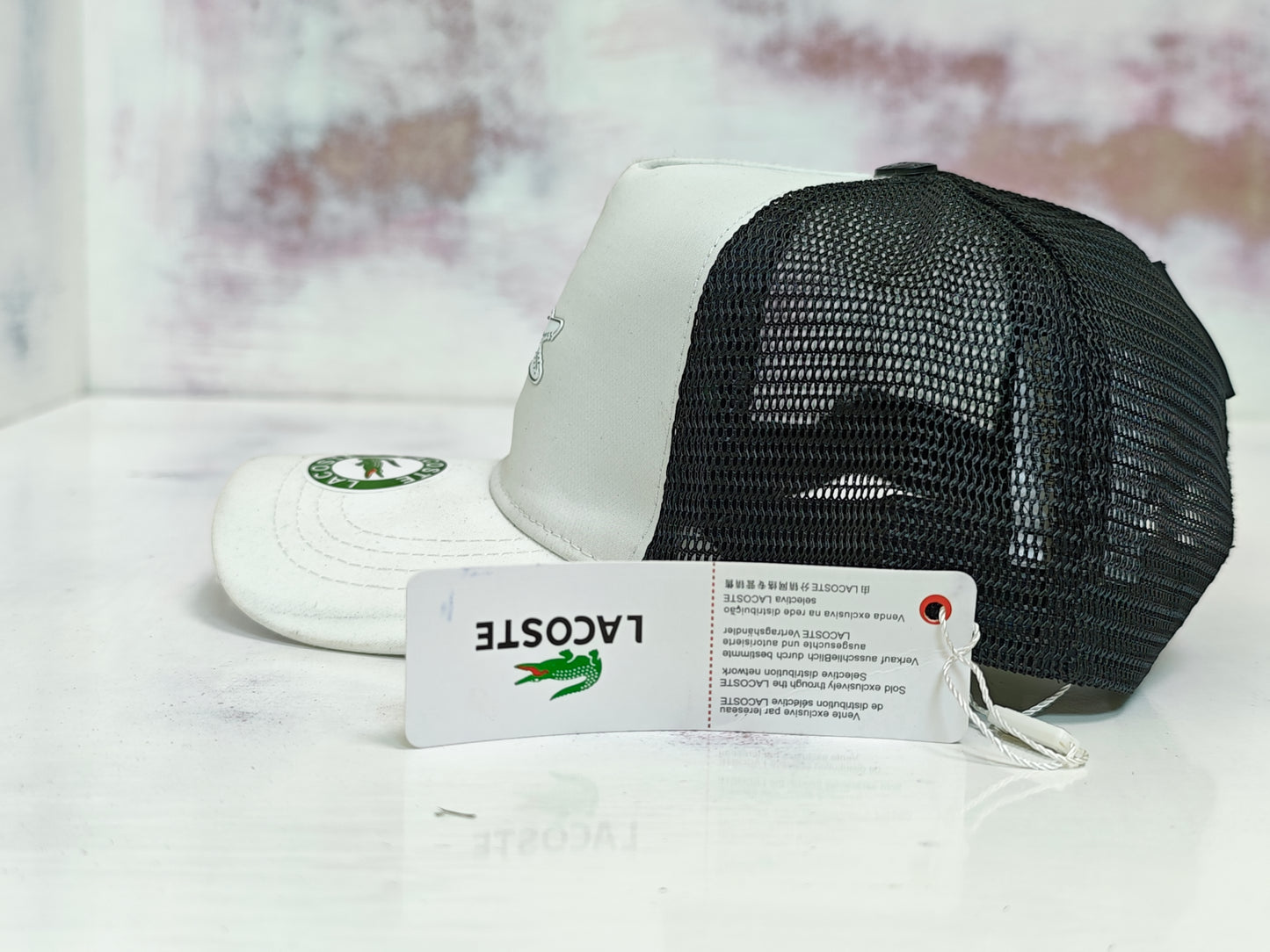 LACOSTE TRUCKER HAT WHITE
