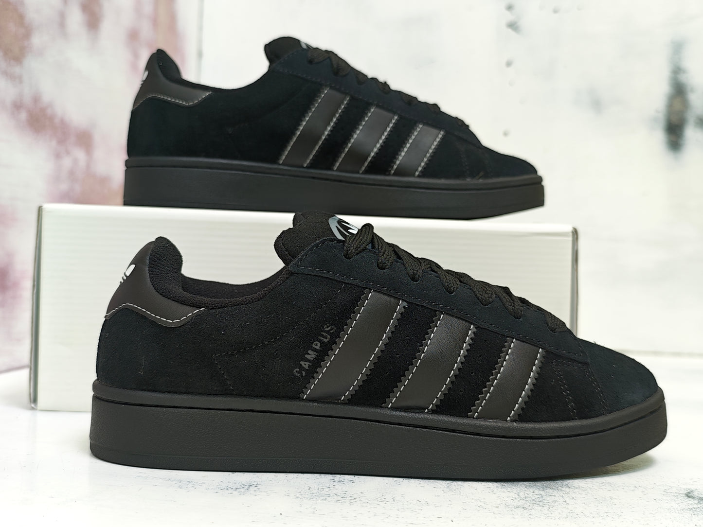 ADDS CAMPUS OOs BLACK / WHITE
