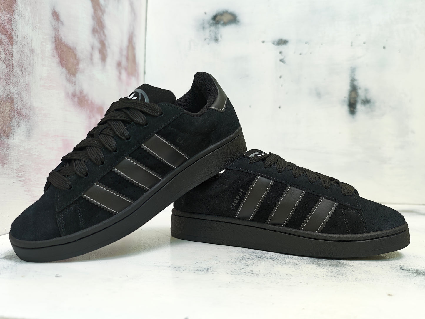 ADDS CAMPUS OOs BLACK / WHITE