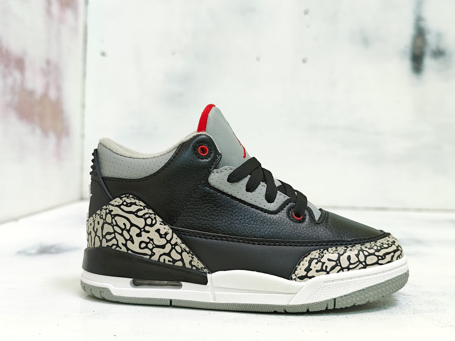 RETRO 3 R3 BLACK CEMENT