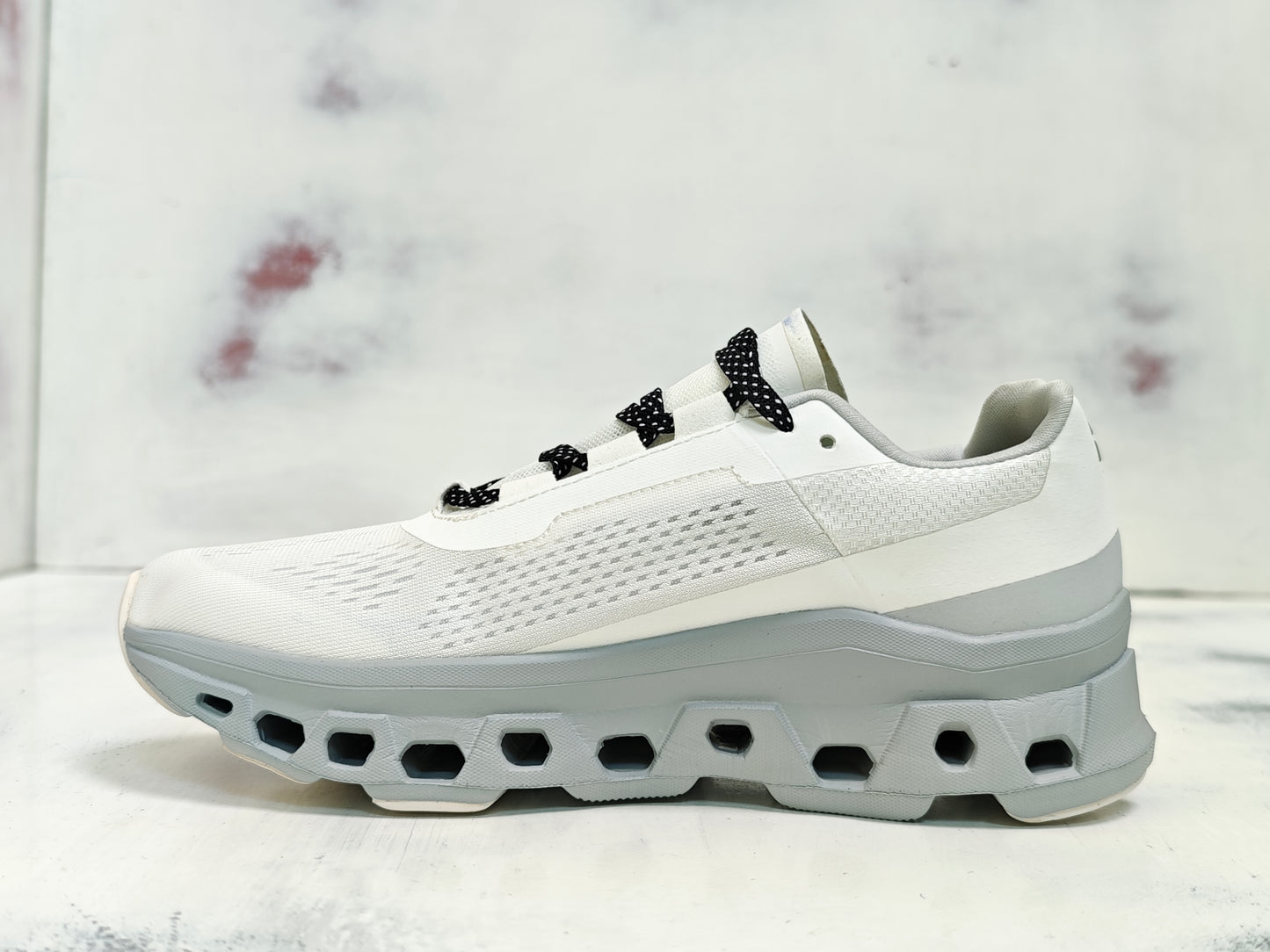 0N Cloudmonster 2 WHITE GRAY