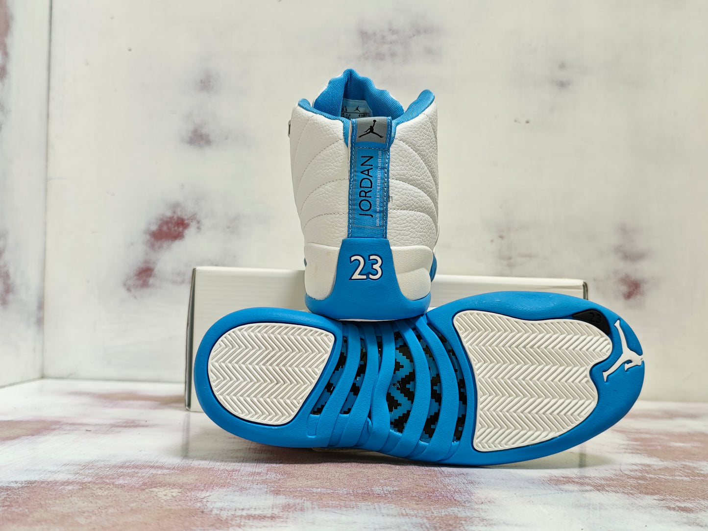 JRDN R12 RETRO 12 MELO