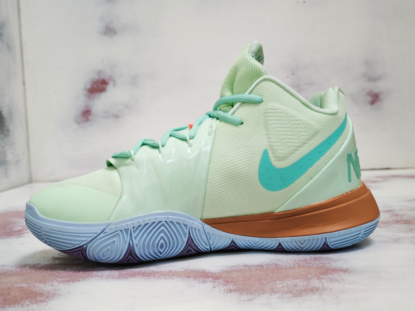 NKE KYRIE 5 CALAMARDO