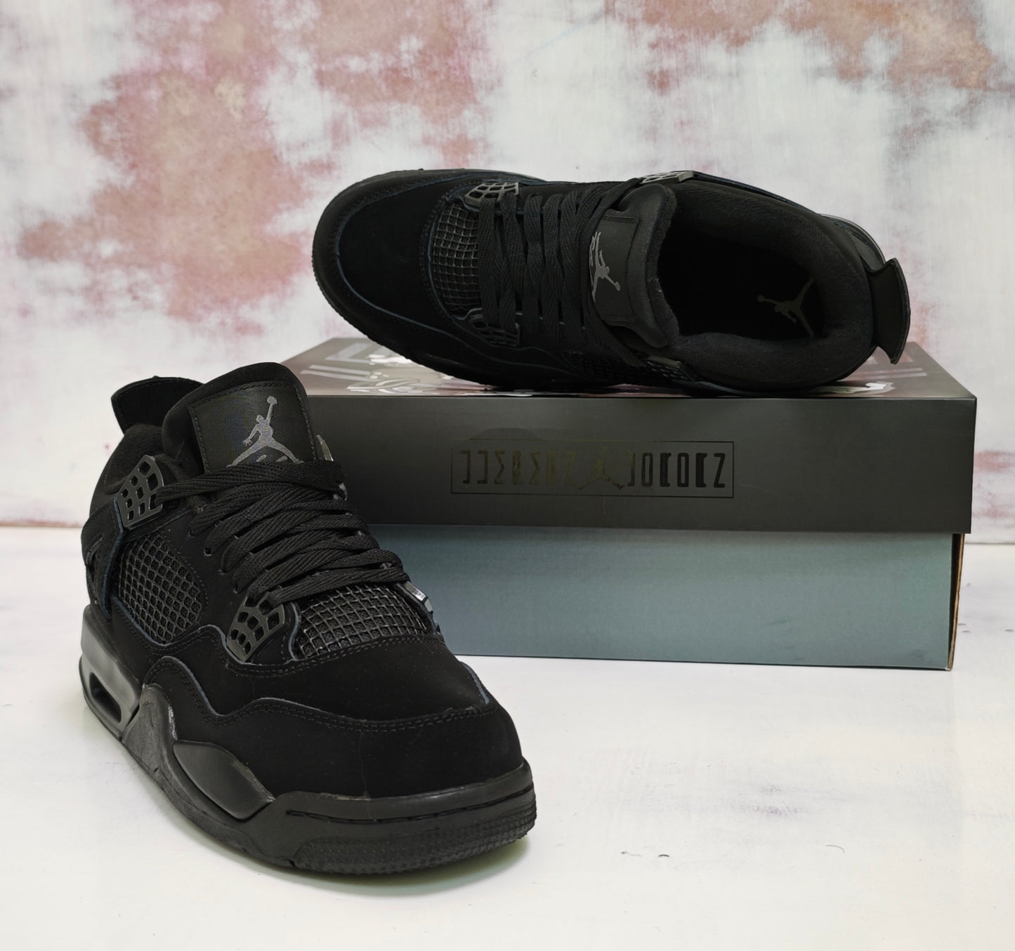 JRDN RETRO 4 BLACK CAT R4