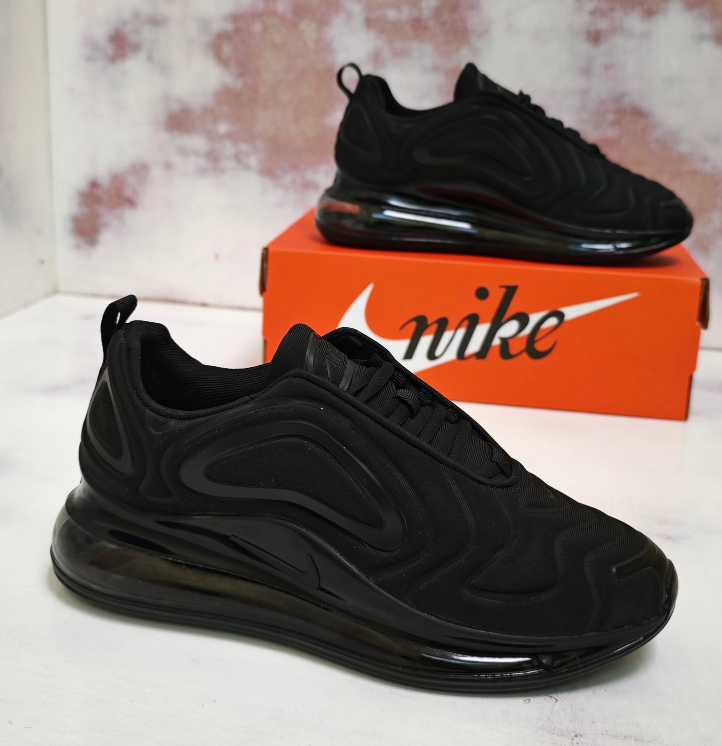 NKE AIRMAX 720 BLACK NYLON