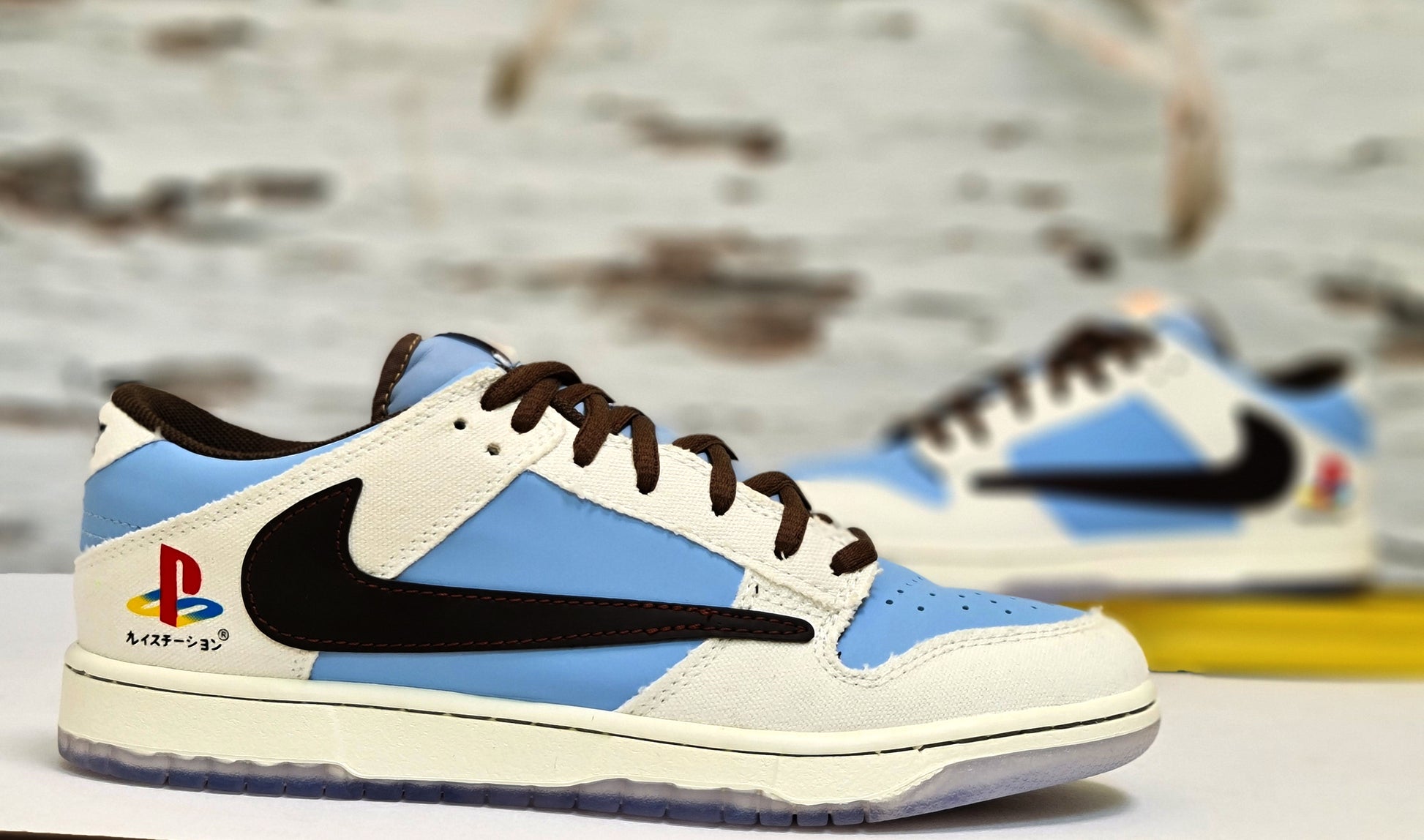 NKE DUNK LOW PLAY STATION 5 TRAVIS SCOTT tetetenis