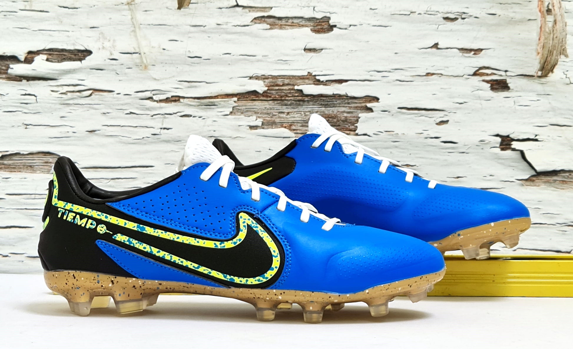 NKE TIEMPO LEGEND 9 ELITE tetetenis